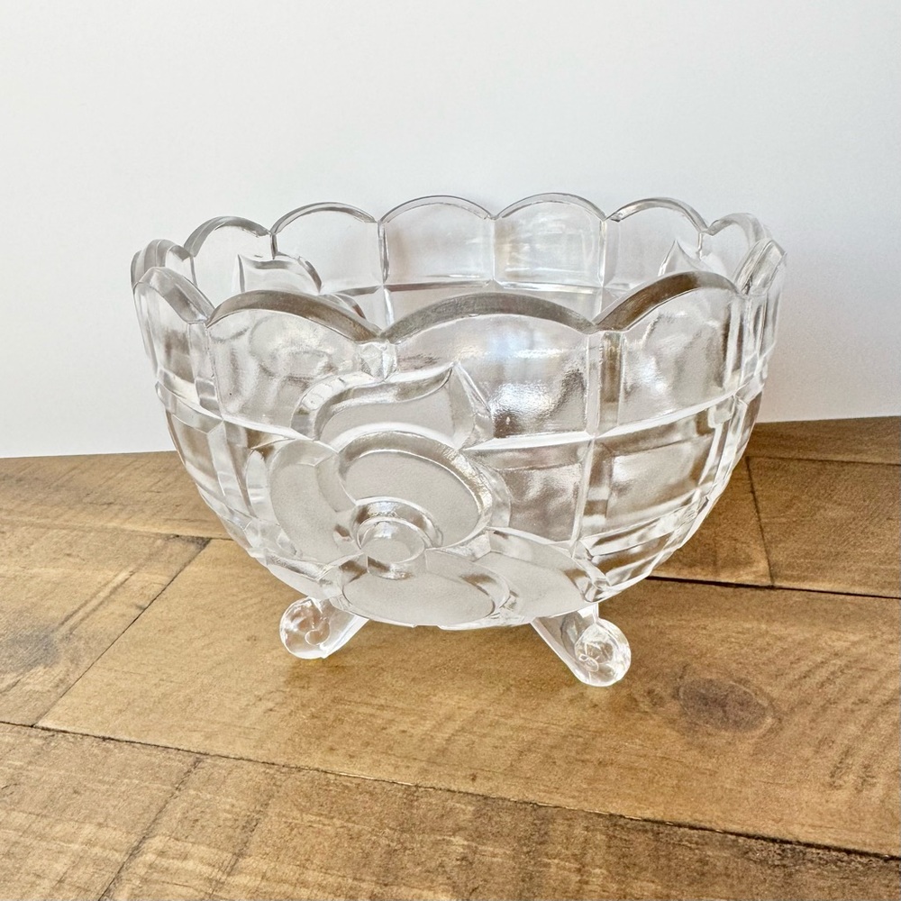 Crystal Floral Frosted Three Roses & Legs Candy Bowl